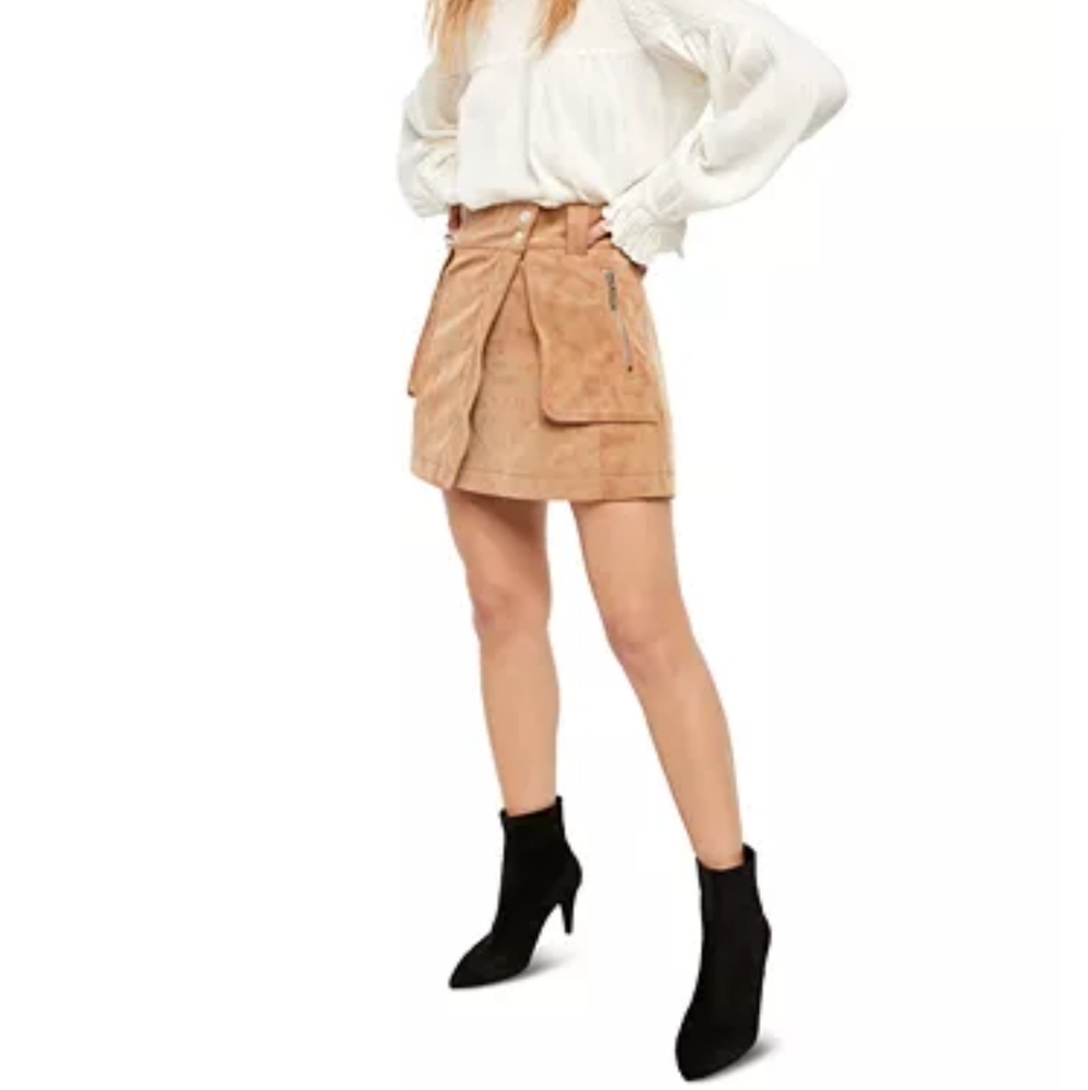 ✨HOST PICK✨🎀FREE PEOPLE UTILITY SKIRT TAN🎀